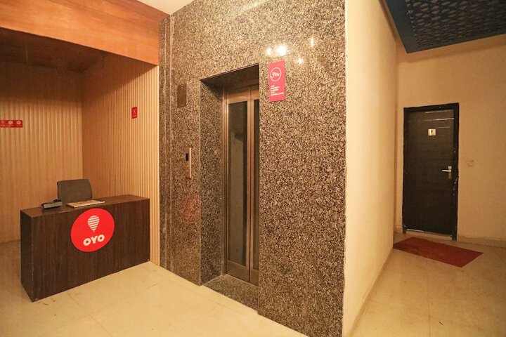 Hotel Interior 4 of 26