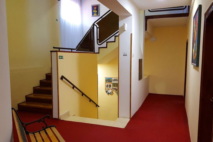 Hotel 2 of 38