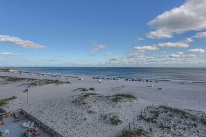 Beach 96 of 360