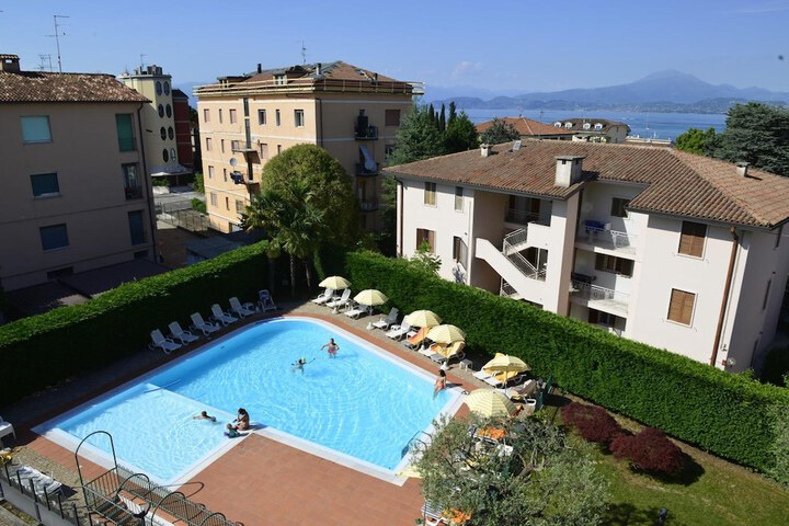 Pools & Facilities