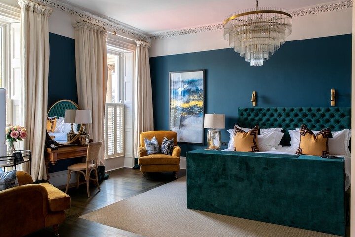 Room 22 of 59