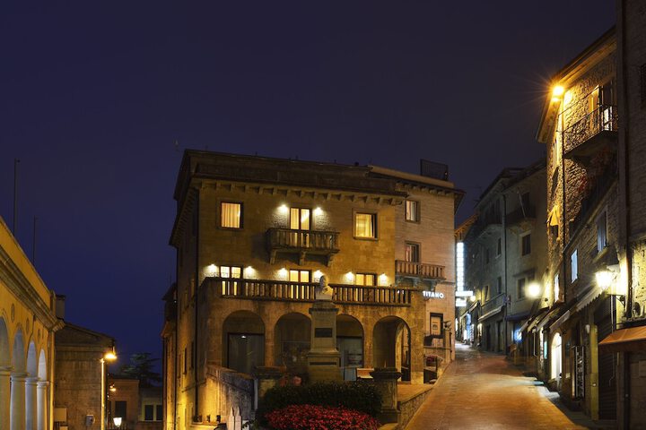 Front of property - evening/night