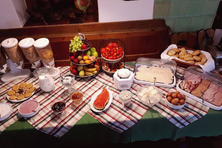 Dining 47 of 74