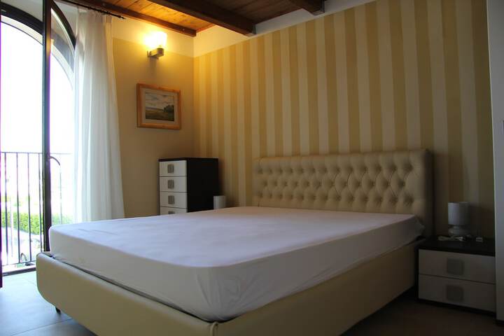 Room 108 of 172