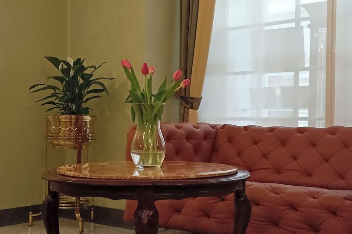 Entrance & Lobby