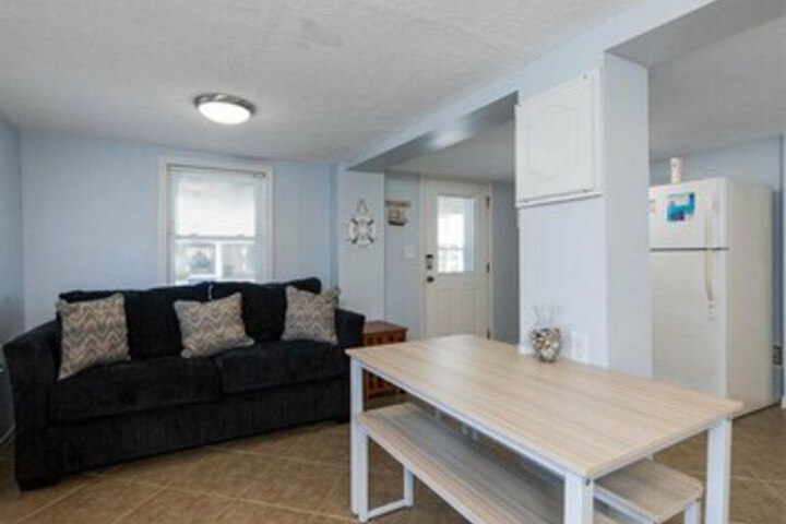 Room 14 of 27