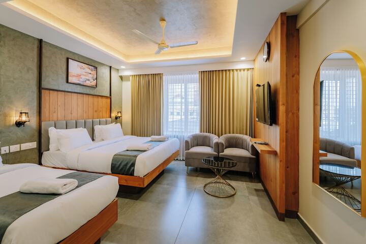 Room 52 of 107