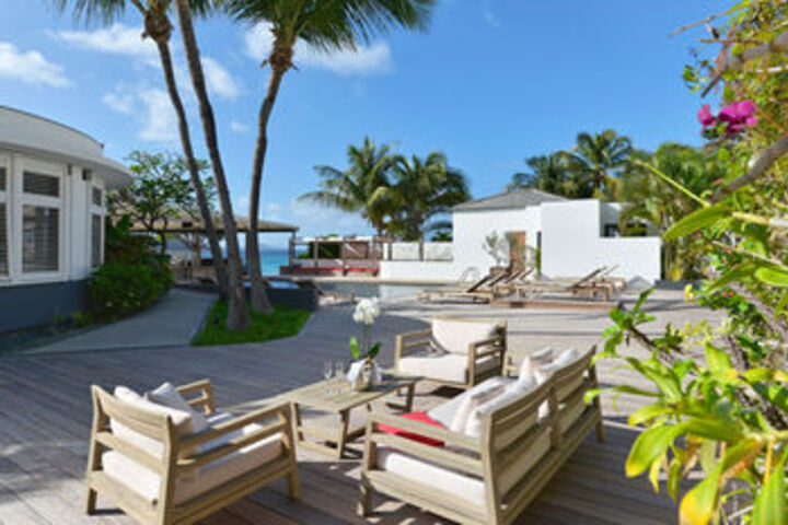 Sundeck 33 of 36