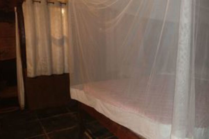 Room 9 of 23