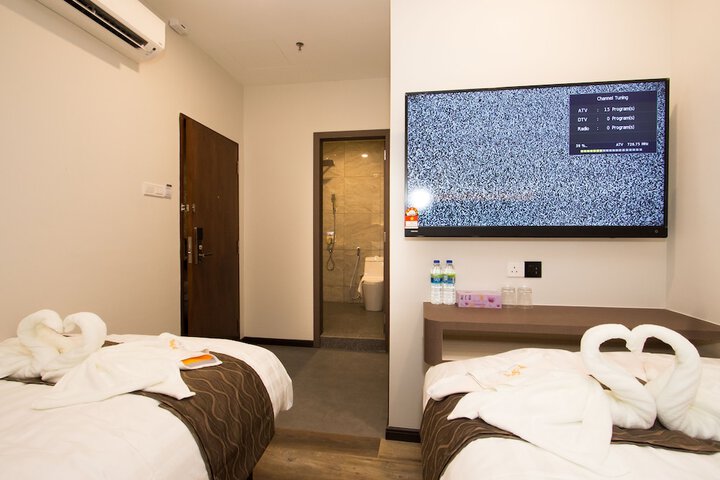 Room 18 of 52