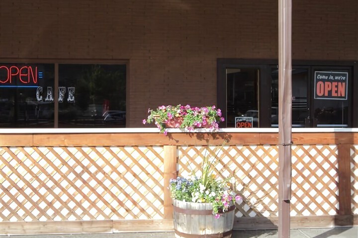 OASIS HOTEL