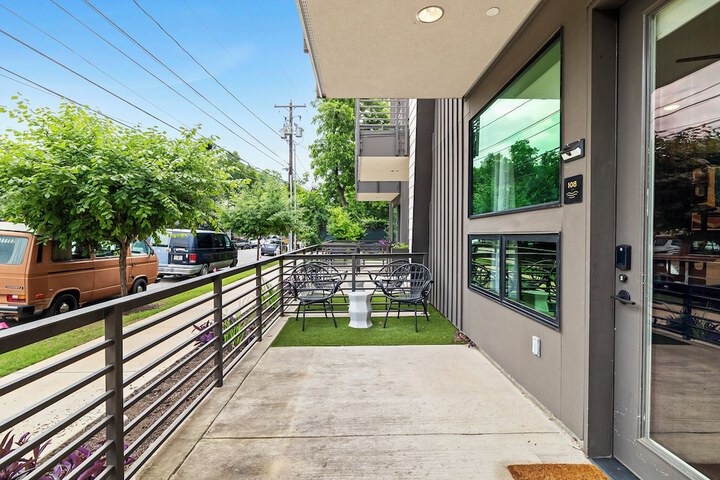 Terrace/Patio 230 of 276