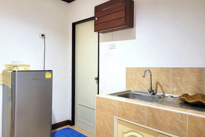 Room 55 of 208