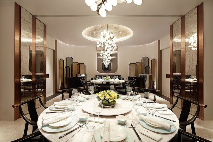 Dining 61 of 87