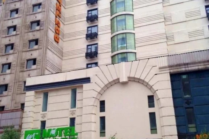 Hotel 3 of 7