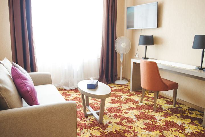 Room 14 of 17