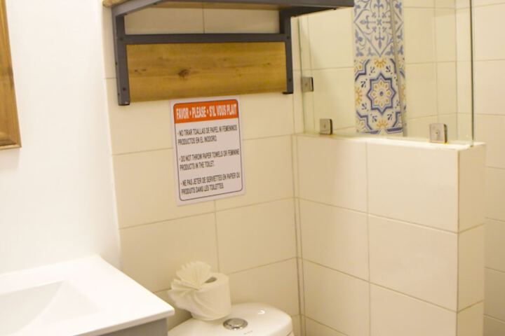 Room 48 of 72