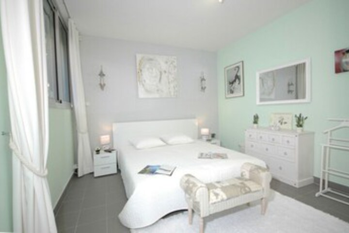 Room 43 of 78