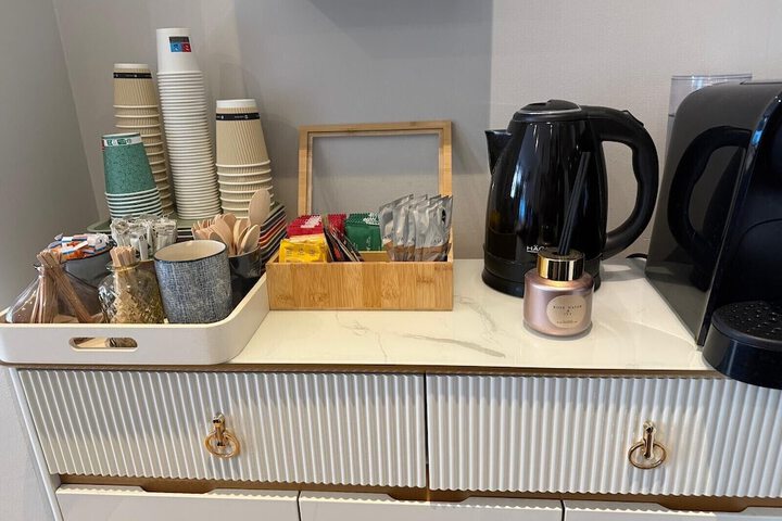 Breakfast/Coffee Service 29 of 37