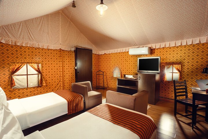 Room 19 of 125