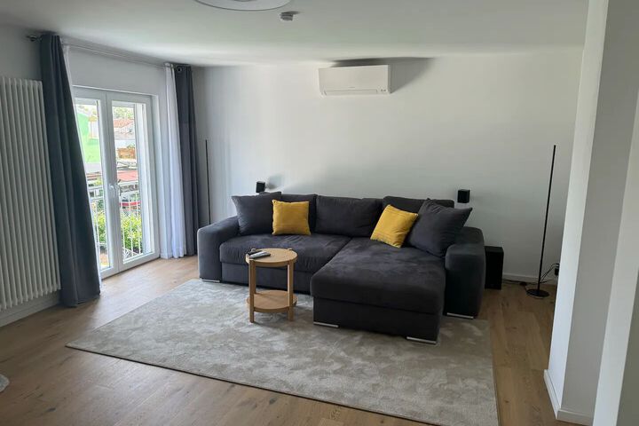Room 16 of 25