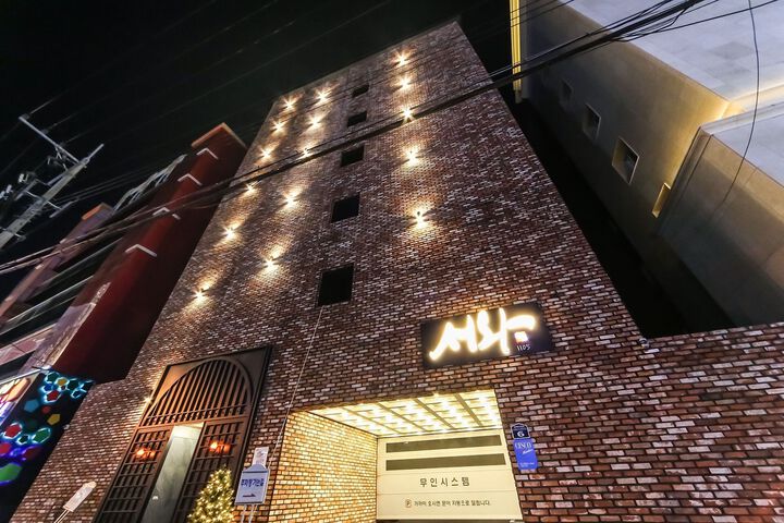 Hotel 13 of 152