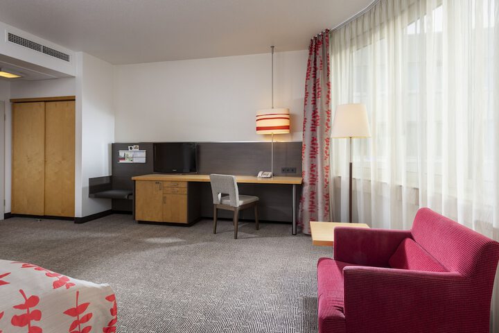 Room 22 of 45