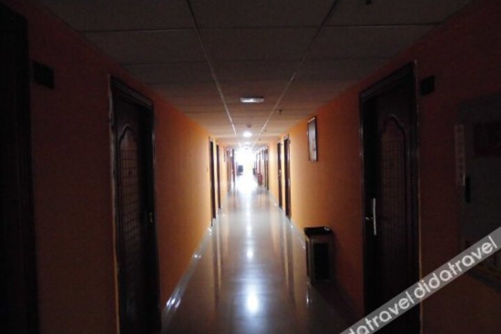 Xinyue Business Hotel