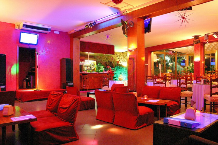 Karaoke room
