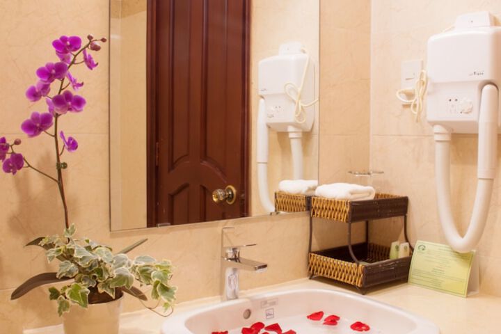 Clean Restrooms