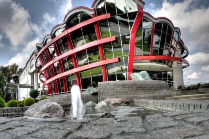 Exterior of Hotel Olympic
