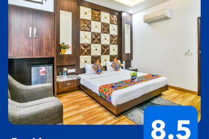 FabHotel Aman Residency Sharifpura