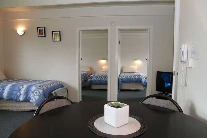 Room 18 of 62