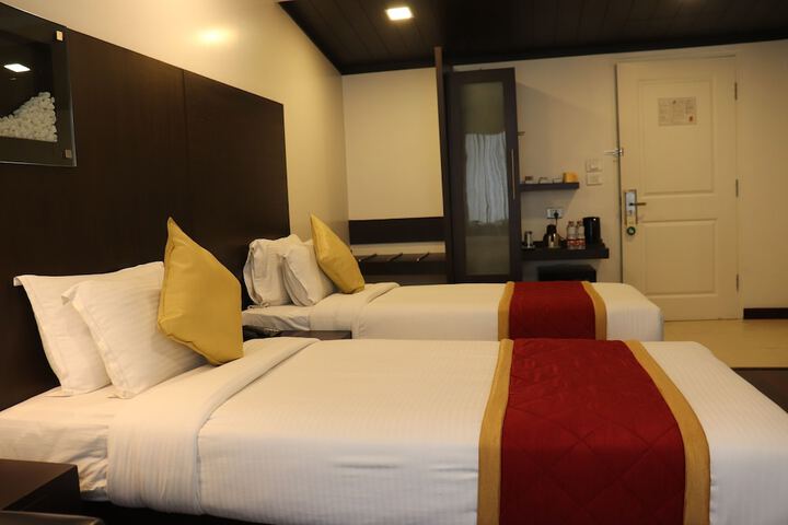 Room 10 of 45