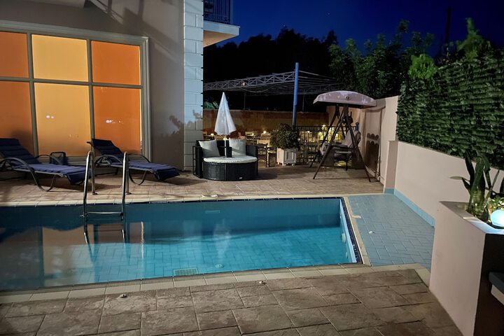 Pool 46 of 71