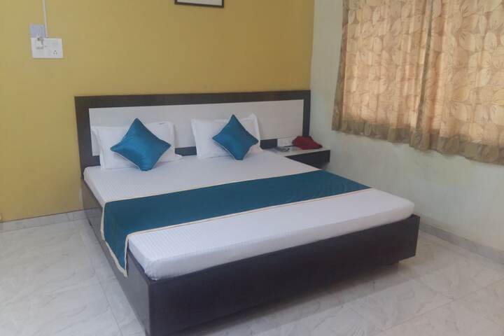 Room 5 of 51