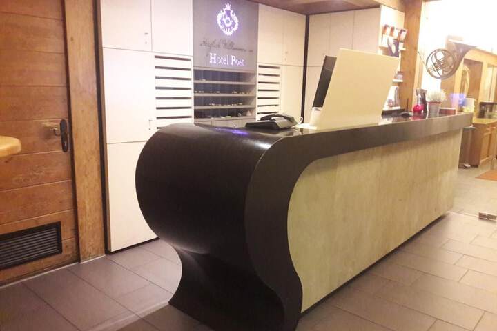 Hotel Lobby