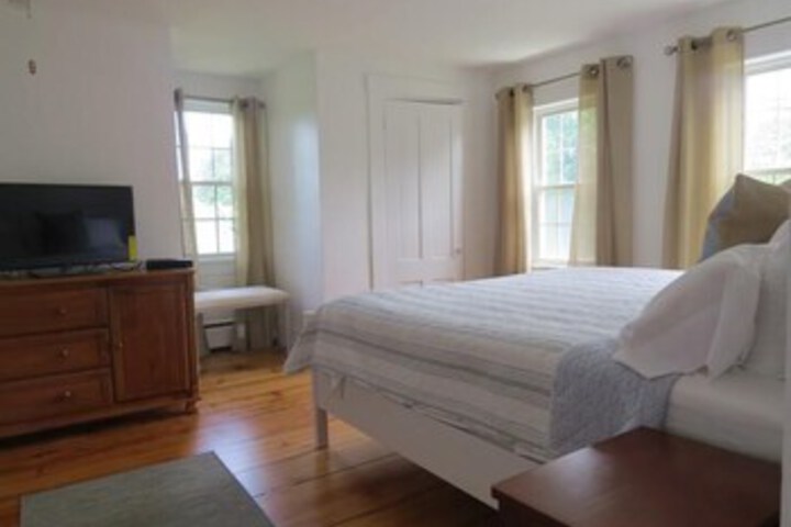 Room 15 of 16