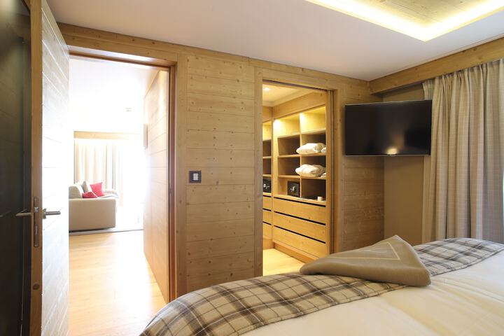 Room 35 of 110