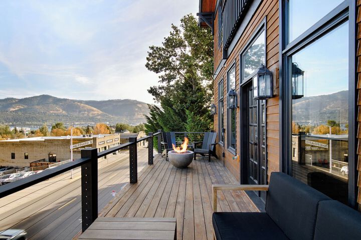 Terrace/Patio 35 of 53
