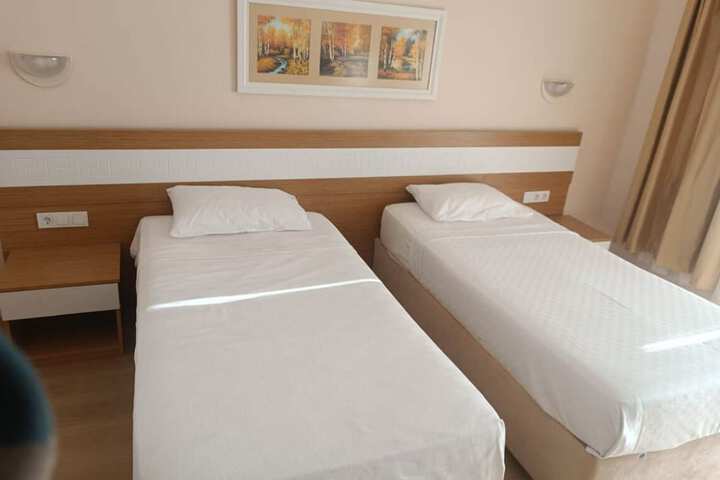 Room 7 of 21