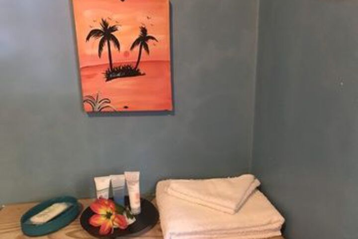 Room 5 of 18