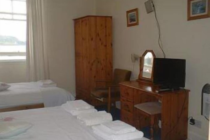 Room 19 of 52