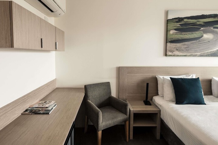 Room 12 of 61