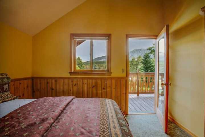 Room 49 of 186