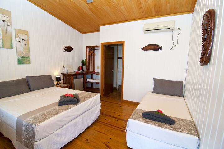Room 5 of 45