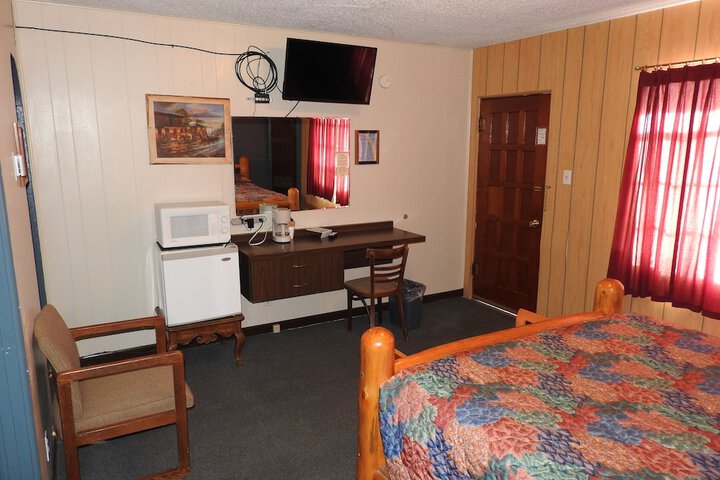 Room 32 of 44