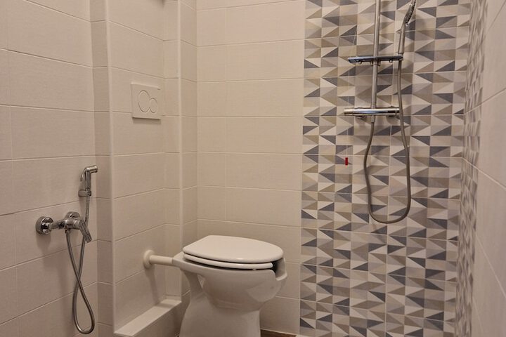 Clean Restrooms