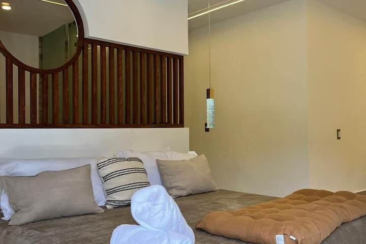 Room 49 of 205