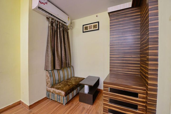 Room 14 of 20